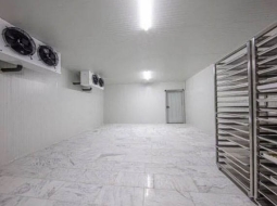  Cooler Bi-Parting Sliding Door